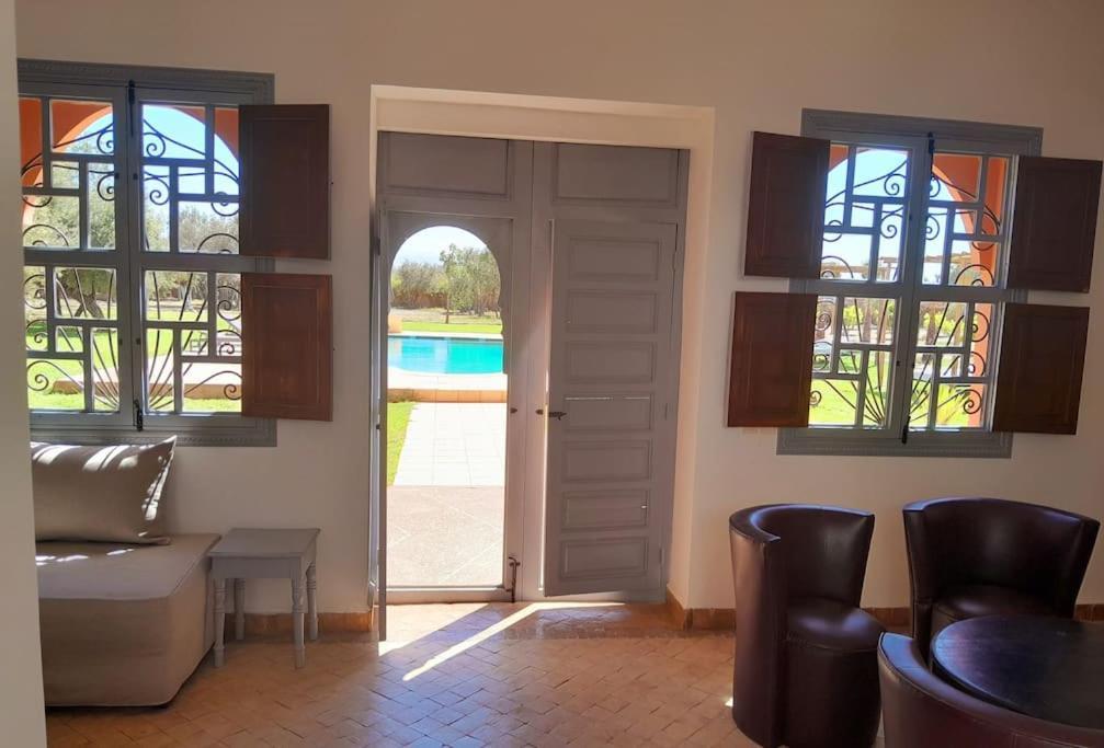 Villa Agora, Villa A La Campagne Proche Marrakech Sidi Abdallah Ghiat エクステリア 写真