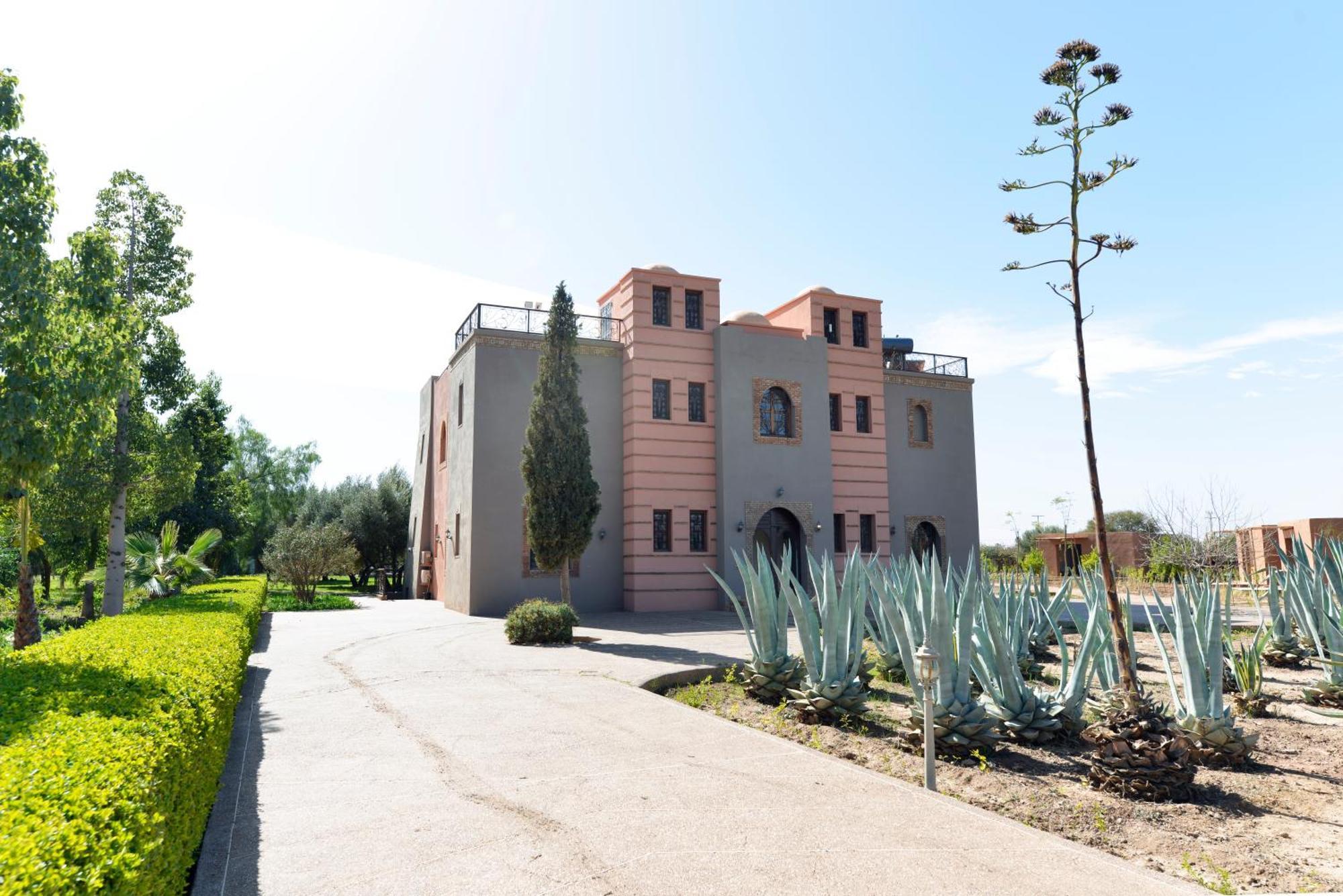 Villa Agora, Villa A La Campagne Proche Marrakech Sidi Abdallah Ghiat エクステリア 写真